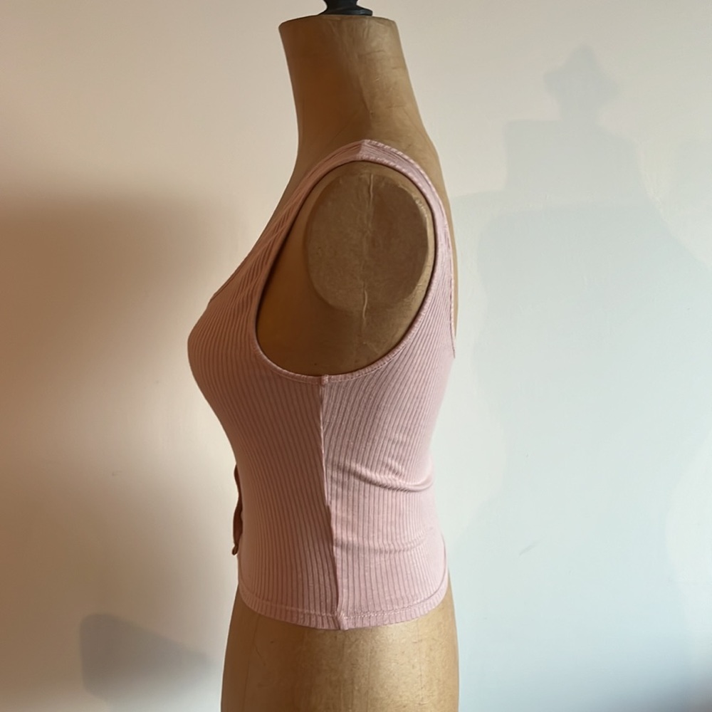 Pink Tanktop - Picture 2 of 3